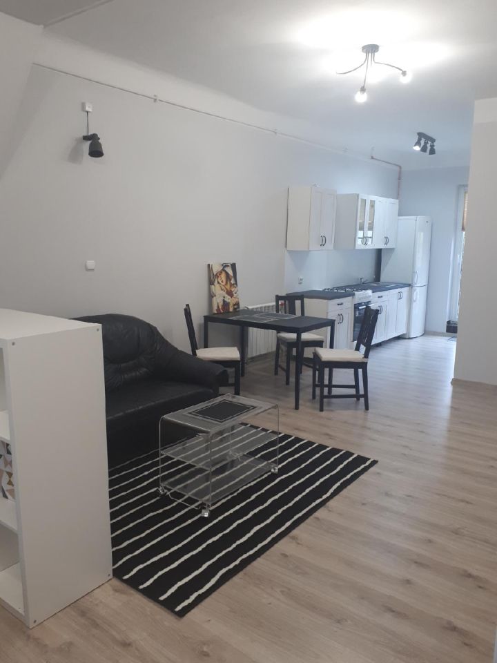 Mieszkanie 1-pokojowe Radziejów, ul. Rynek. Zdjęcie 1