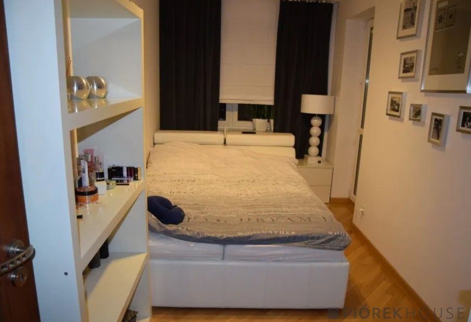 Mieszkanie 3-pokojowe Warszawa Praga-Południe, al. Stanów Zjednoczonych. Zdjęcie 4