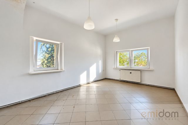 Lokal Konstancin-Jeziorna. Zdjęcie 9