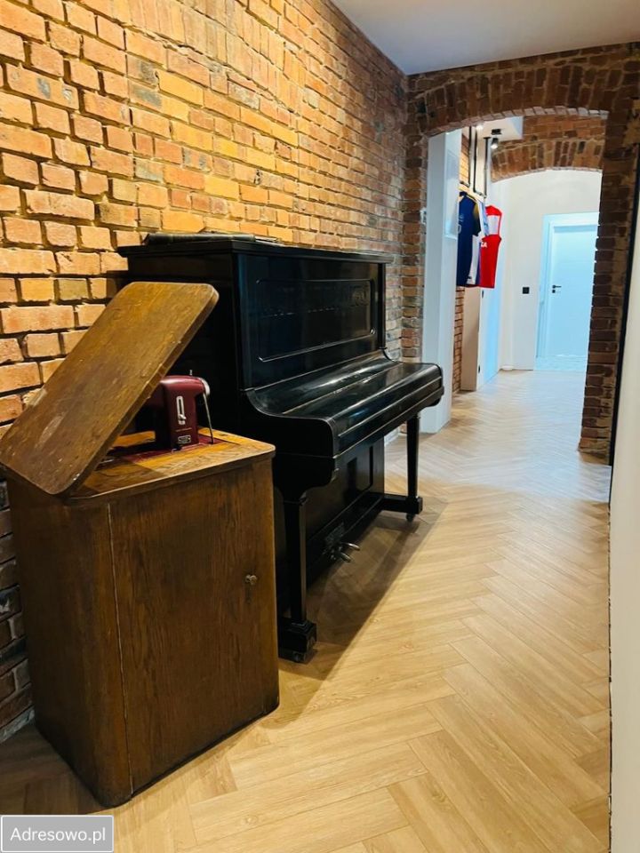 dom wolnostojący, 3 pokoje Chorzów Centrum. Zdjęcie 4