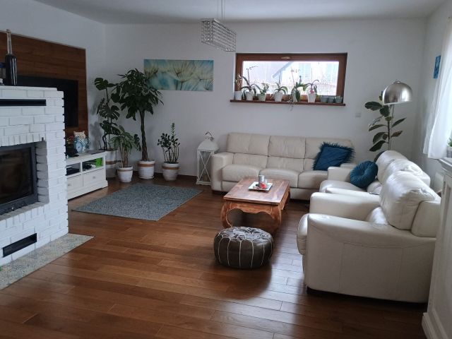 dom wolnostojący, 6 pokoi Zgorzelec Ujazd, Polana brzozowa. Zdjęcie 11