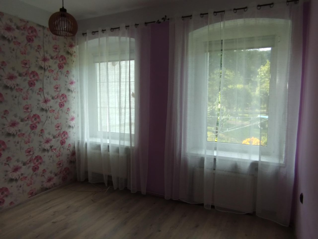 Mieszkanie 3-pokojowe Radochów. Zdjęcie 9