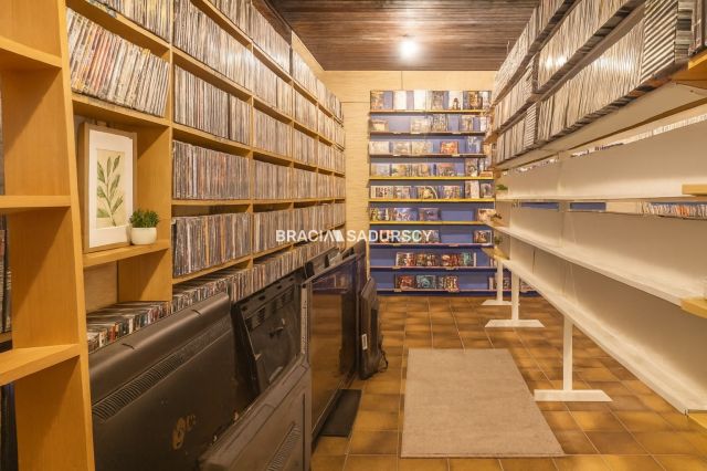 bliźniak, 5 pokoi Wieliczka Centrum, ul. Brata Alojzego Kosiby. Zdjęcie 13