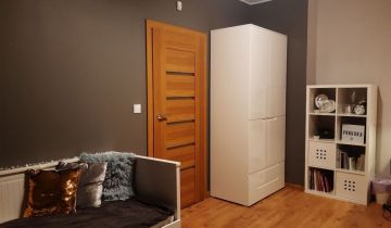 segmentowiec, 5 pokoi Marki, ul. Błękitna. Zdjęcie 1