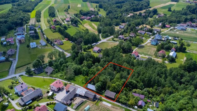 dom wolnostojący, 2 pokoje Harta. Zdjęcie 5