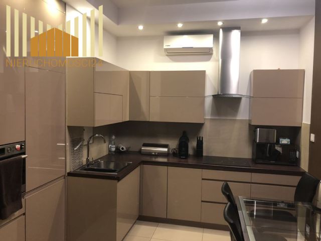 Mieszkanie 4-pokojowe Warszawa Mokotów, ul. Obrzeżna. Zdjęcie 4