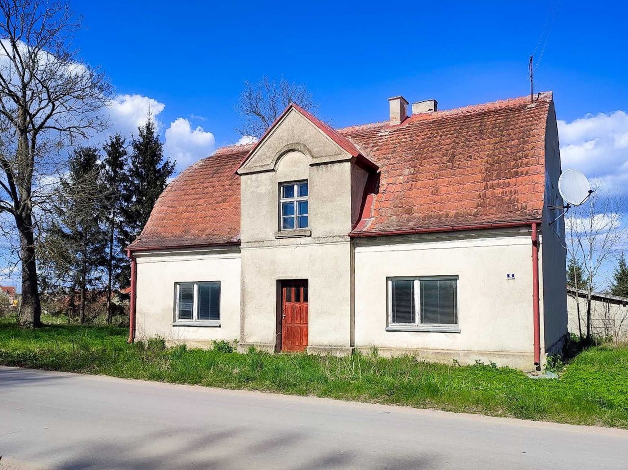 dom wolnostojący Radzieje, ul. Kormoranów. Zdjęcie 1