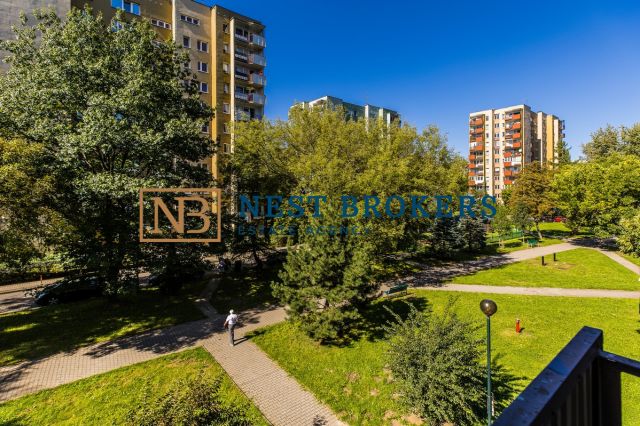 Mieszkanie 3-pokojowe Kraków Czyżyny, os. Dywizjonu 303. Zdjęcie 16