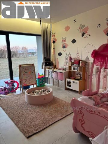 dom wolnostojący, 5 pokoi Łąki. Zdjęcie 7