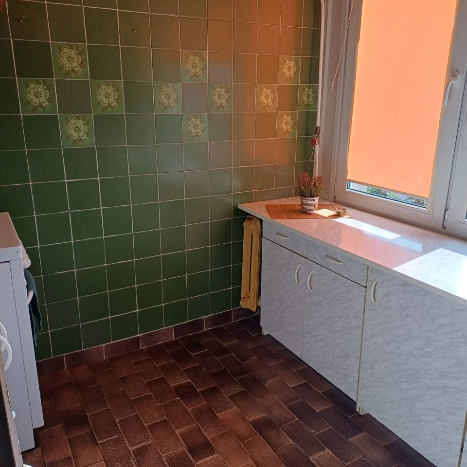 Mieszkanie 3-pokojowe Bełchatów, Os 1 maja. Zdjęcie 12