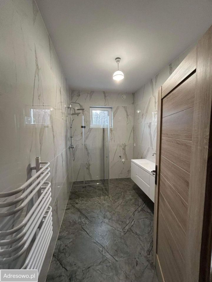 dom wolnostojący, 6 pokoi Gilów. Zdjęcie 12