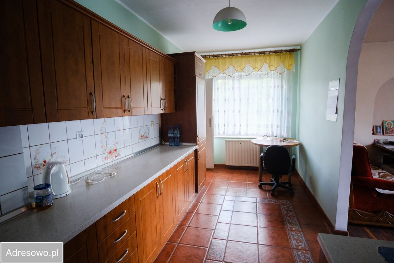 dom wolnostojący, 8 pokoi Jabłów. Zdjęcie 10