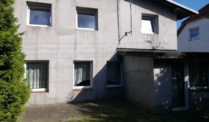 dom, 8 pokoi Zieleniewo