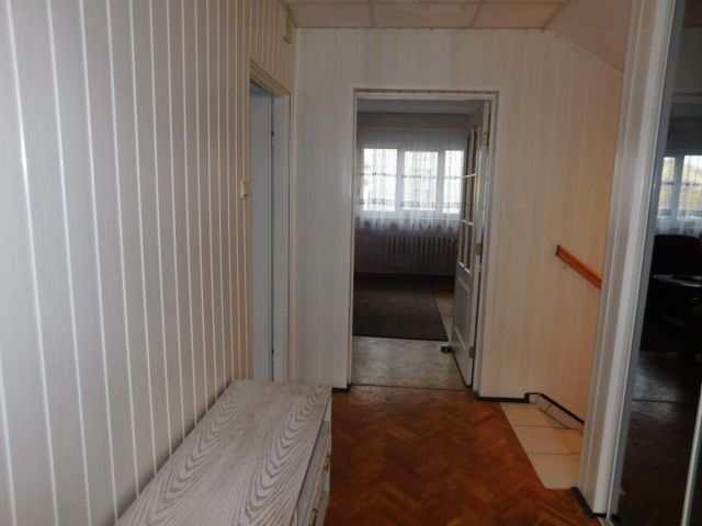 dom wolnostojący, 5 pokoi Jelenia Góra Zabobrze, ul. Wiosenna. Zdjęcie 15