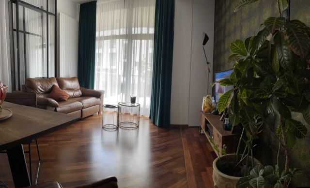 Mieszkanie 4-pokojowe Warszawa Wilanów, ul. Sarmacka. Zdjęcie 1
