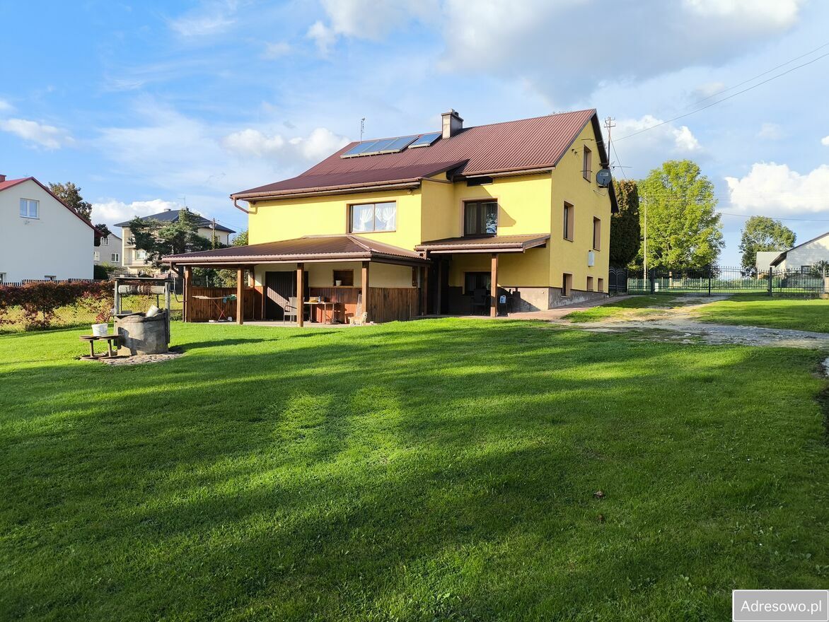 dom wolnostojący, 4 pokoje Korchów Pierwszy