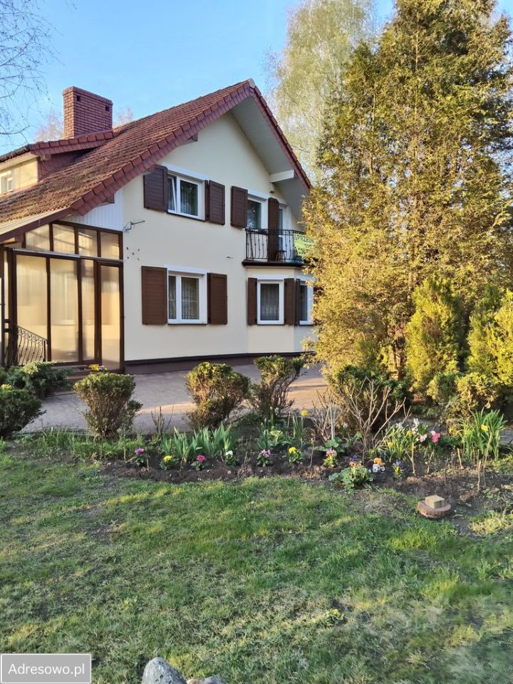 dom wolnostojący, 7 pokoi Srocko, ul. Częstochowska. Zdjęcie 17