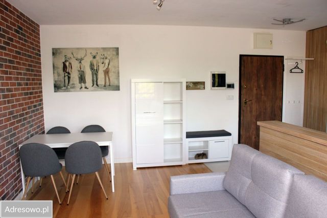 Mieszkanie 2-pokojowe Wrocław Fabryczna, ul. Racławicka. Zdjęcie 1