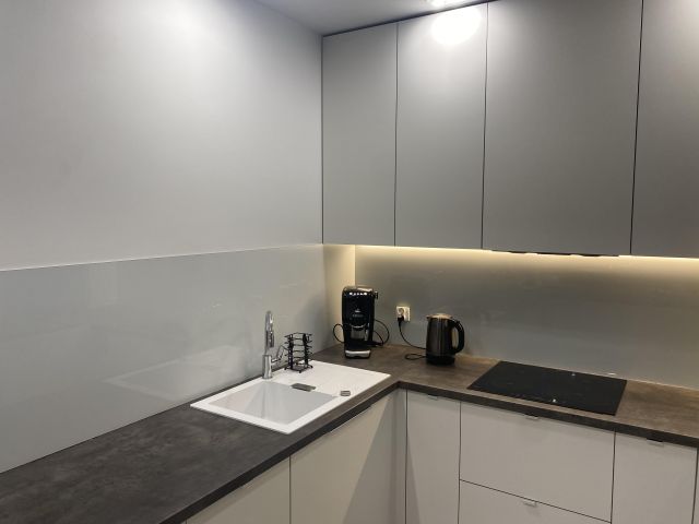 Mieszkanie 2-pokojowe Aleksandrów Łódzki Centrum, ul. Józefa Piłsudskiego. Zdjęcie 1