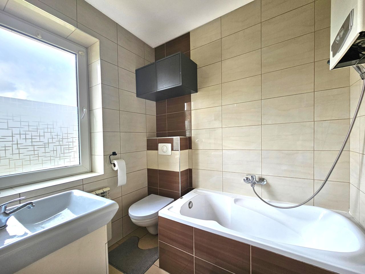 dom wolnostojący, 3 pokoje Końskie Kościeliska, ul. Kościeliska. Zdjęcie 5