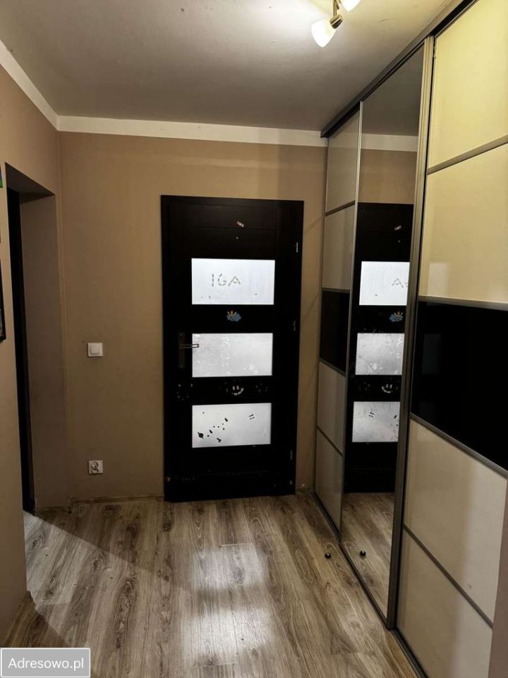 Mieszkanie 3-pokojowe Płoty. Zdjęcie 4