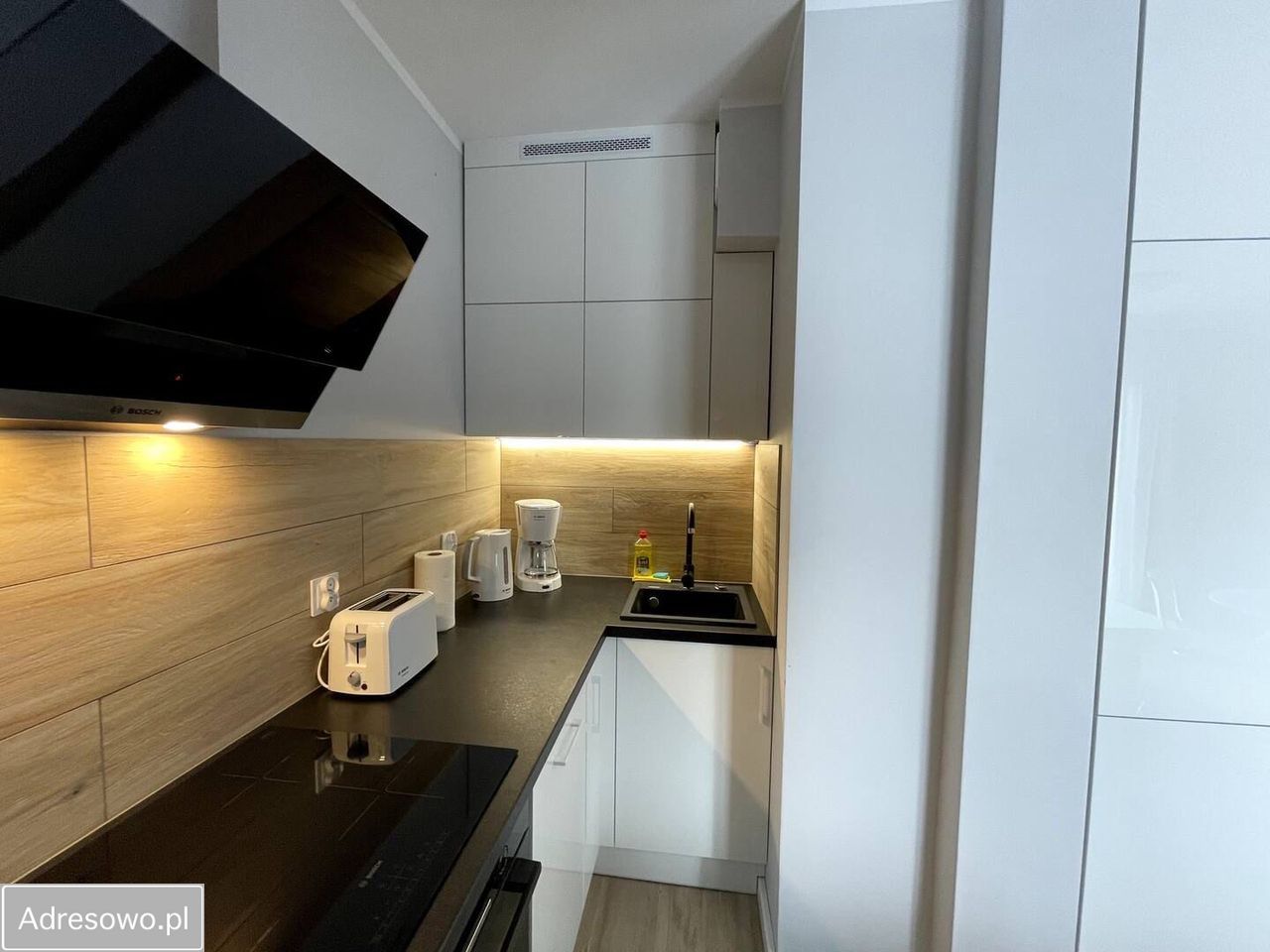 Mieszkanie 2-pokojowe Międzywodzie, ul. Szkolna. Zdjęcie 3