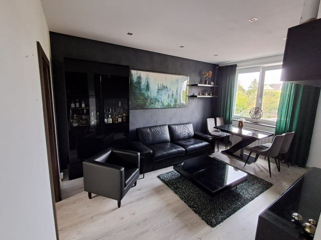 Mieszkanie 3-pokojowe Zduńska Wola, ul. Grunwaldzka. Zdjęcie 1