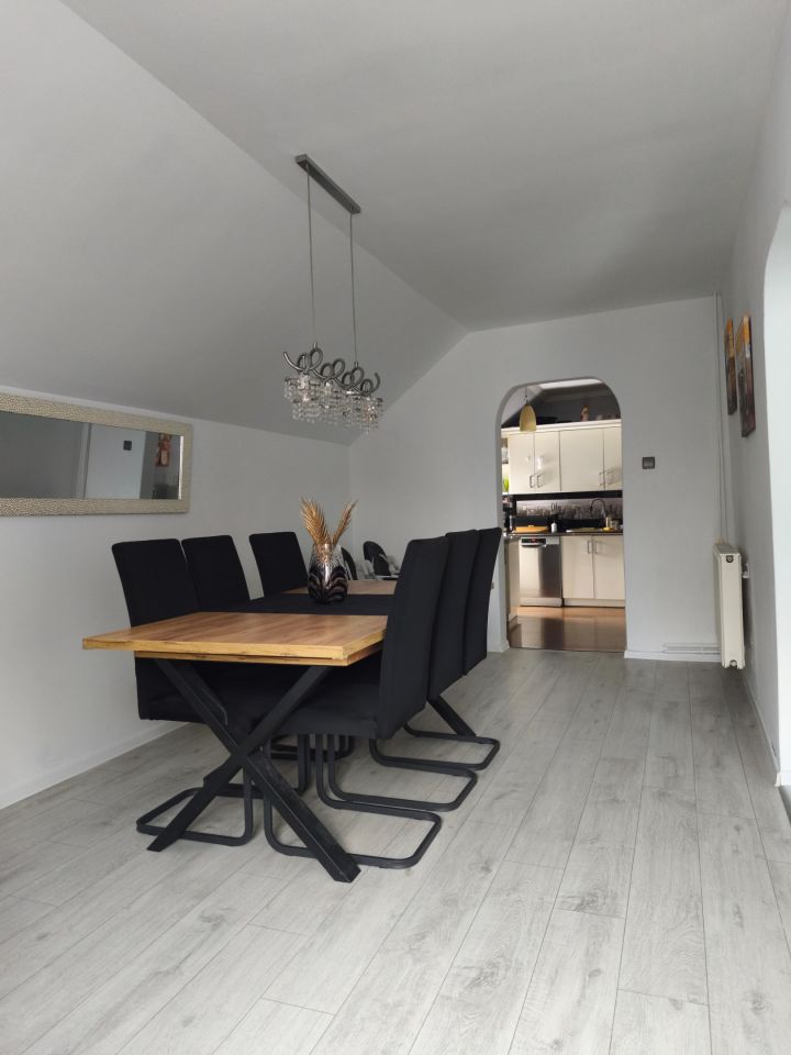 Mieszkanie 4-pokojowe Jelenia Góra Cieplice Śląskie-Zdrój, ul. Wolności. Zdjęcie 9