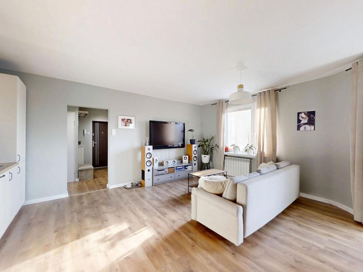 Mieszkanie 4-pokojowe Łódź Bałuty, ul. Okoniowa. Zdjęcie 3