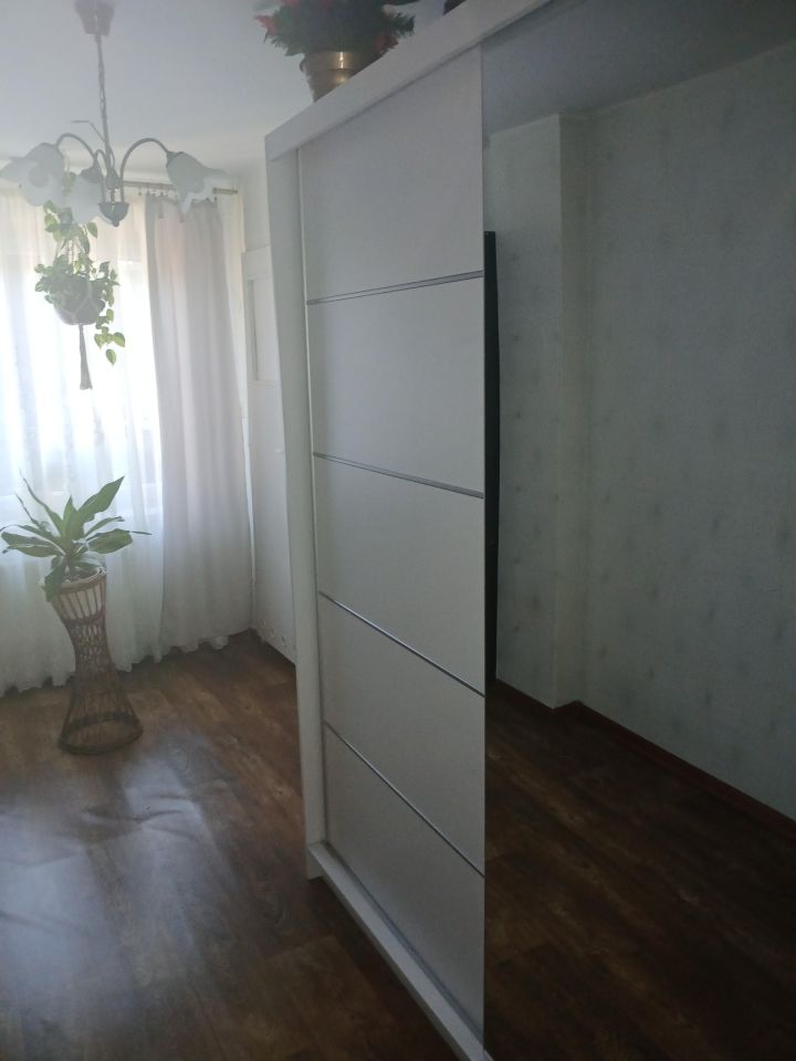 dom wolnostojący, 7 pokoi Staroźreby, ul. Parkowa. Zdjęcie 5