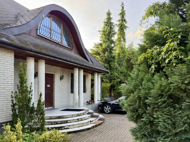 dom wolnostojący, 6 pokoi Nowa Iwiczna, ul. Niezapominajki. Zdjęcie 1