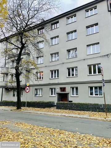 Mieszkanie 3-pokojowe Bytom Śródmieście, ul. Jana Matejki. Zdjęcie 1