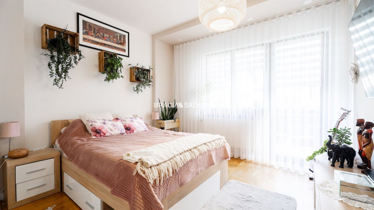 dom wolnostojący, 12 pokoi Skawina, ul. Korabnicka. Zdjęcie 13