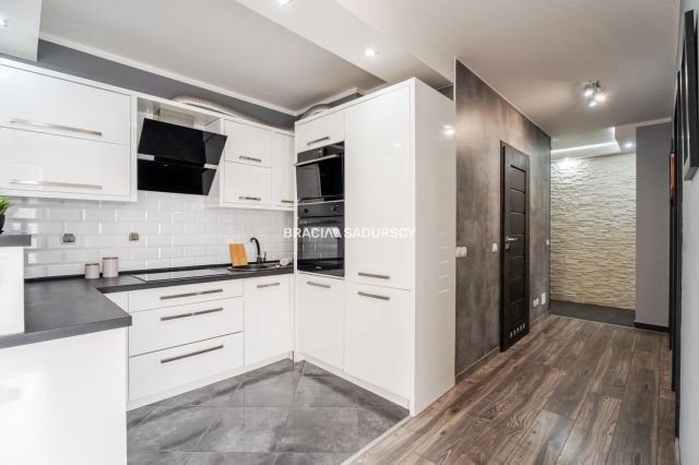 Mieszkanie 3-pokojowe Kraków Prądnik Biały, al. 29 Listopada. Zdjęcie 17