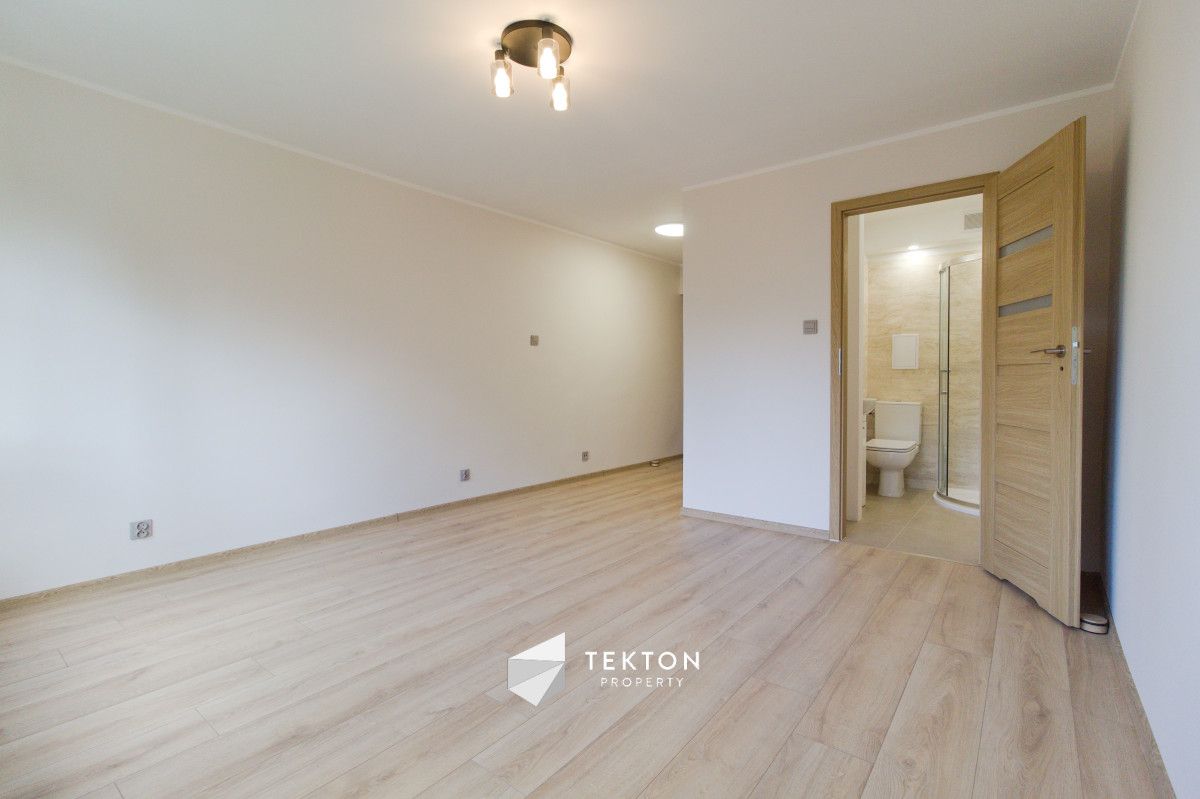 Mieszkanie 1-pokojowe Gdynia Redłowo, ul. Bohaterów Starówki Warszawskiej. Zdjęcie 3