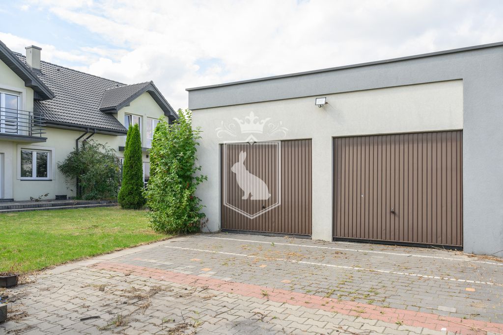 bliźniak, 5 pokoi Radzymin. Zdjęcie 20