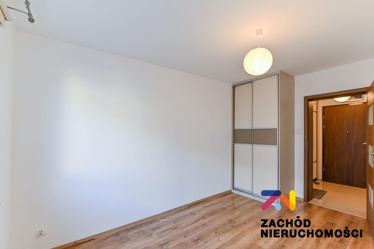 Mieszkanie 3-pokojowe Zielona Góra, ul. Jerzego Waszczyka. Zdjęcie 12