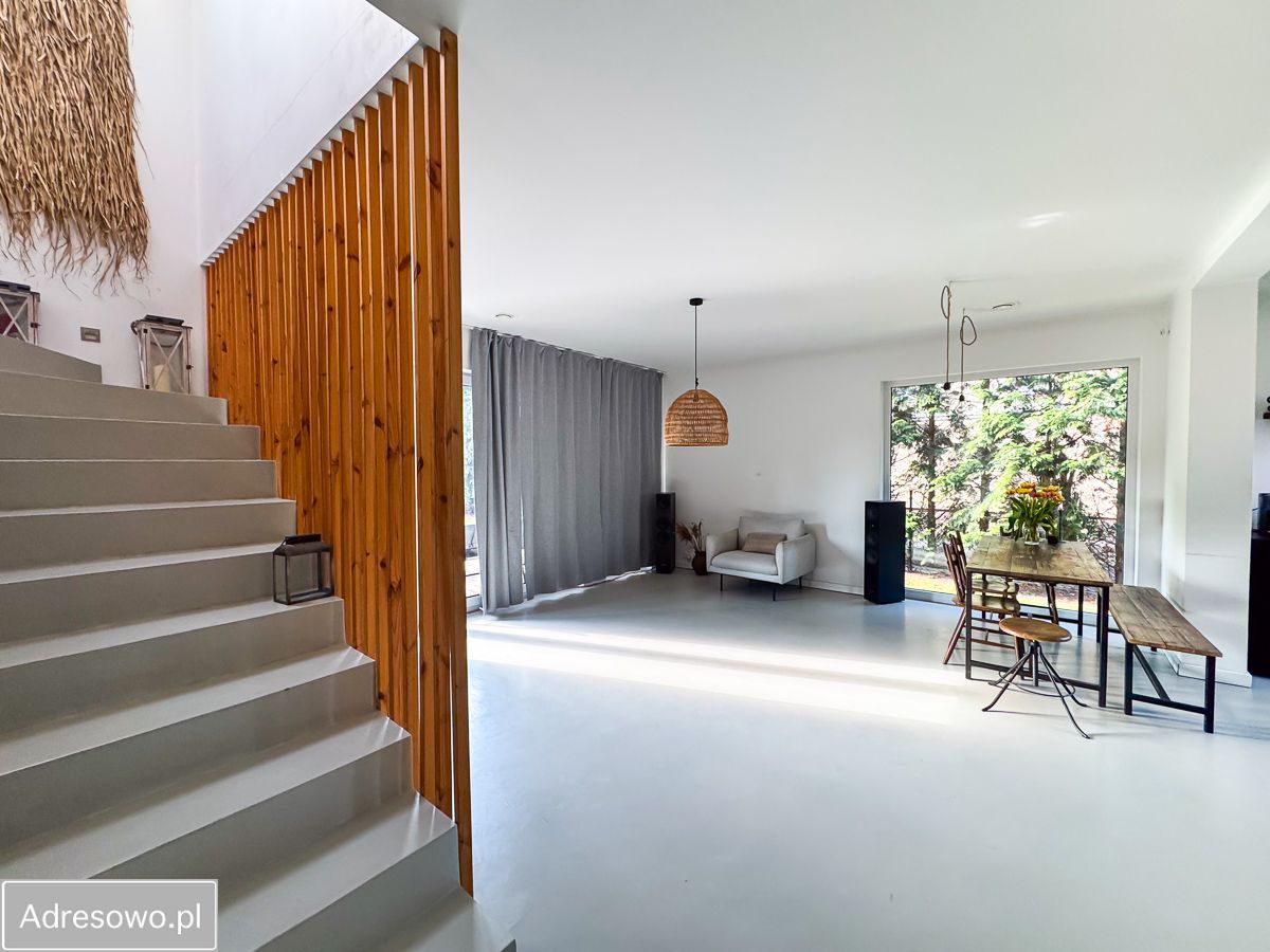 dom wolnostojący, 5 pokoi Międzyborów. Zdjęcie 13