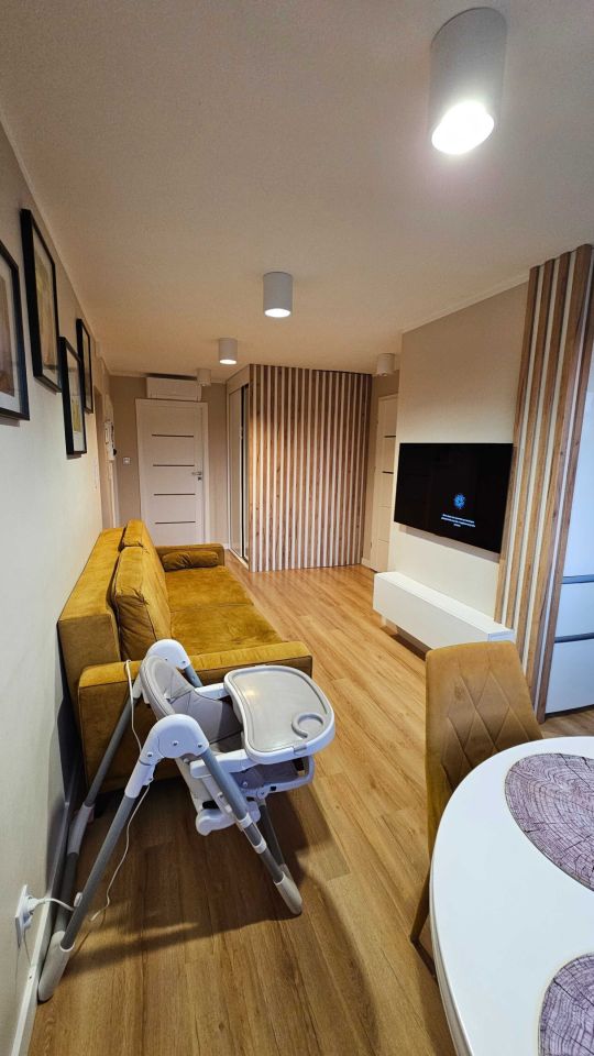 Mieszkanie 3-pokojowe Legnica. Zdjęcie 7