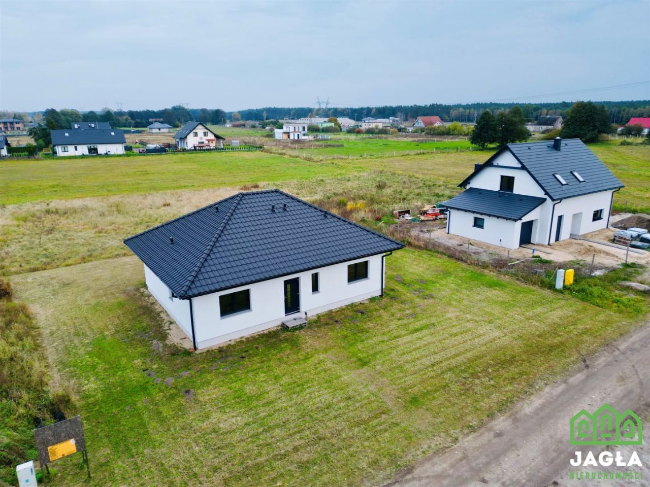 dom wolnostojący, 4 pokoje Ciele