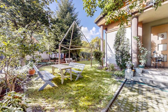 dom wolnostojący, 11 pokoi Łódź, ul. Szarotki. Zdjęcie 18