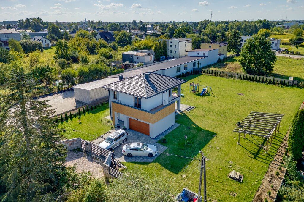 dom wolnostojący, 4 pokoje Stare Babice, ul. gen. Wiktora Thomme. Zdjęcie 34