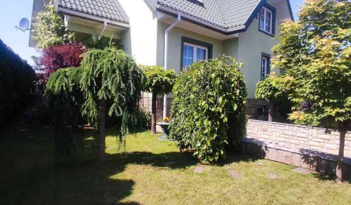 dom wolnostojący, 4 pokoje Bełchatów, ul. Kaszubska