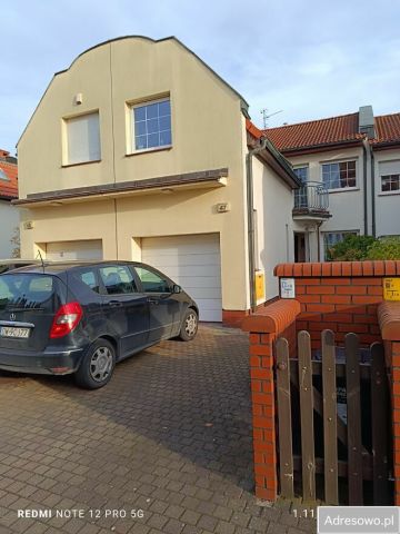 dom szeregowy, 5 pokoi Wrocław, ul. Litewska. Zdjęcie 1