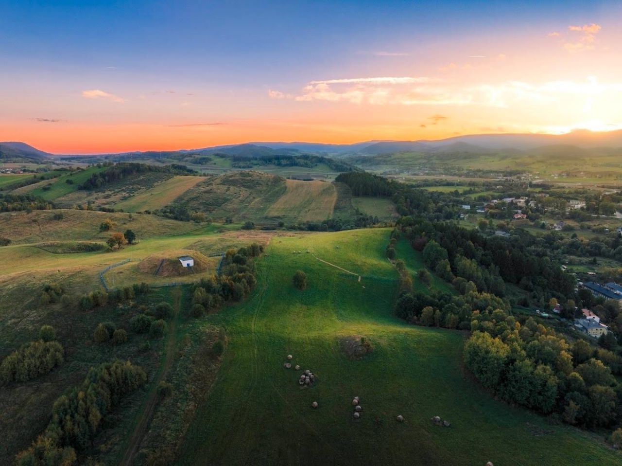 dom wolnostojący, 6 pokoi Kamienna Góra Daleszów Dolny, ul. Wiejska. Zdjęcie 20