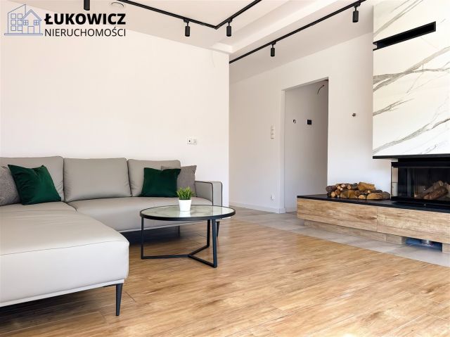 dom wolnostojący, 4 pokoje Pisarzowice. Zdjęcie 4