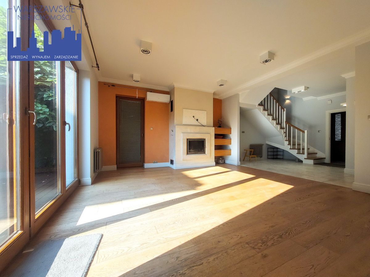 dom szeregowy, 5 pokoi Józefosław, ul. Dzikiego Wina. Zdjęcie 4