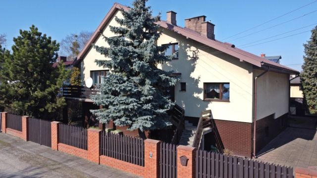 dom wolnostojący, 7 pokoi Sochaczew, ul. Asnyka. Zdjęcie 2