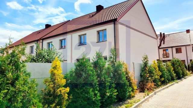 bliźniak, 5 pokoi Miękinia, ul. Osiedlowa. Zdjęcie 1
