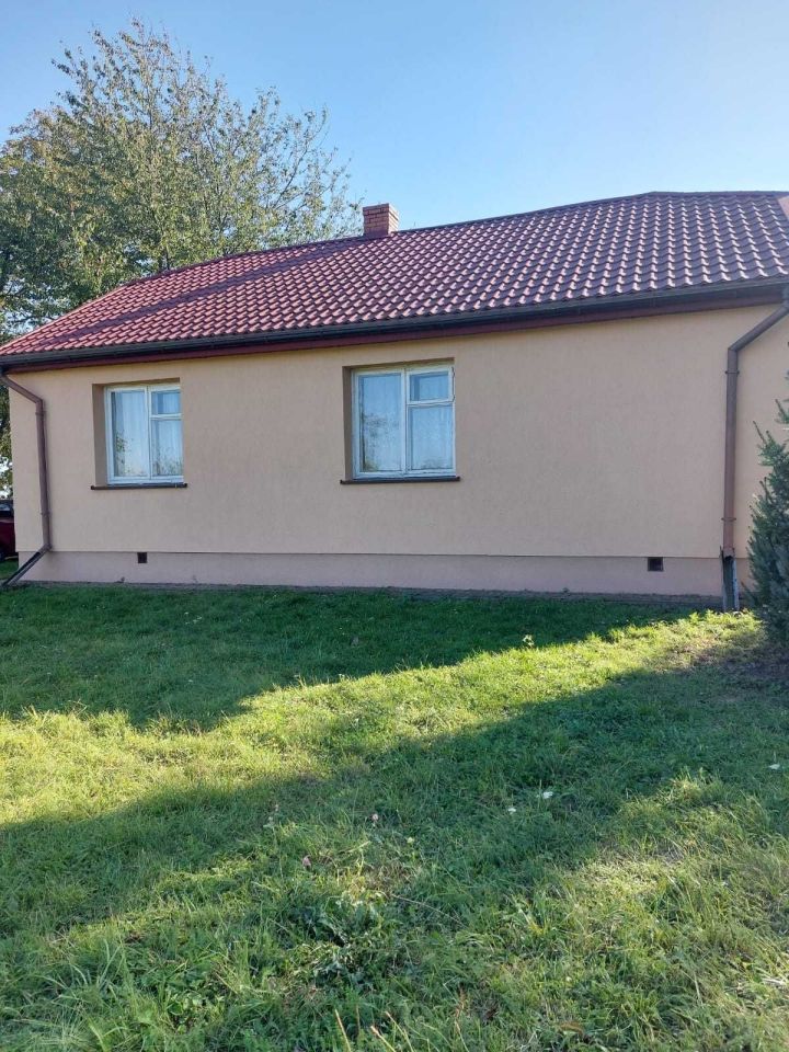 dom wolnostojący, 3 pokoje Moniatycze